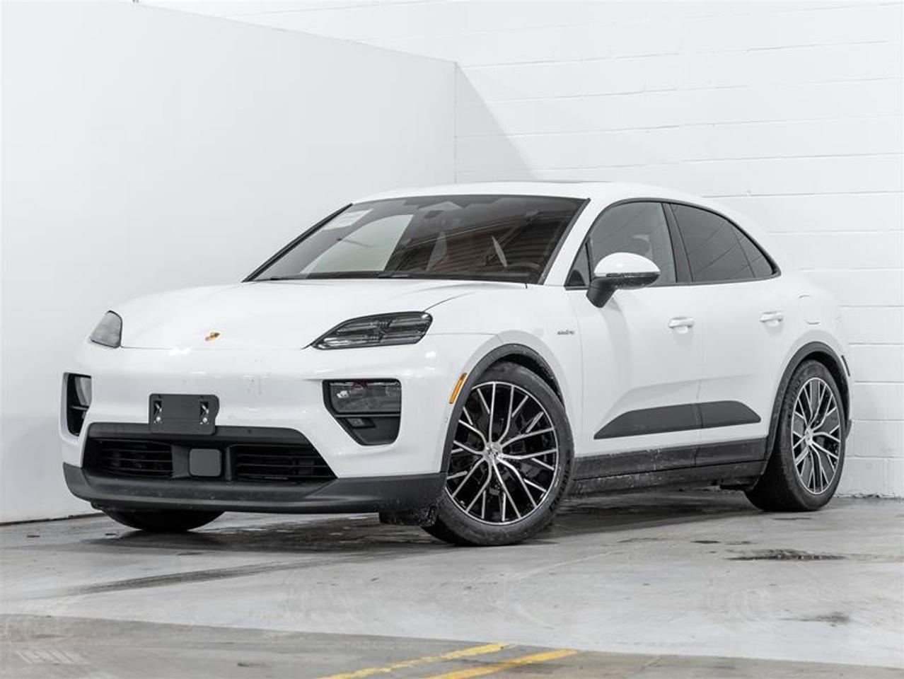 2025 Porsche Macan  Photo