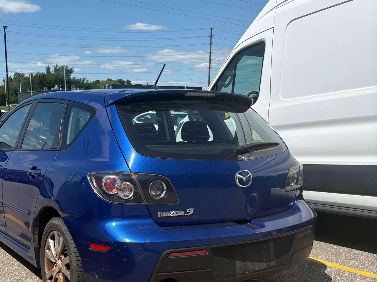 2009 Mazda MAZDA3 GS FWD   AS IS   UNCERTIFIED Photo