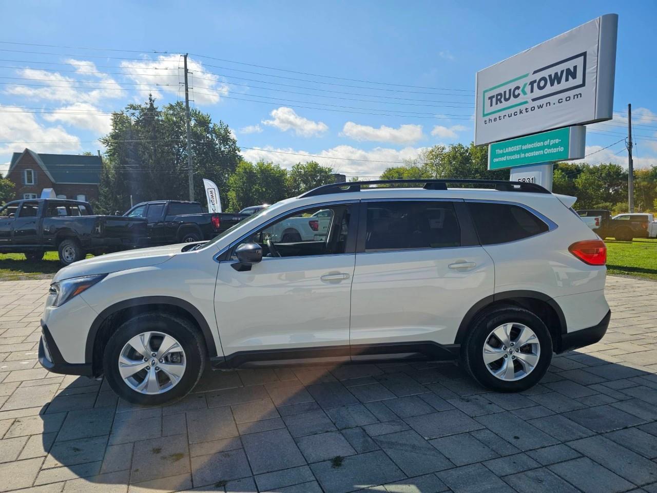 2024 Subaru ASCENT Convenience 8-Passenger (CVT) 4dr All-Wheel Drive Photo