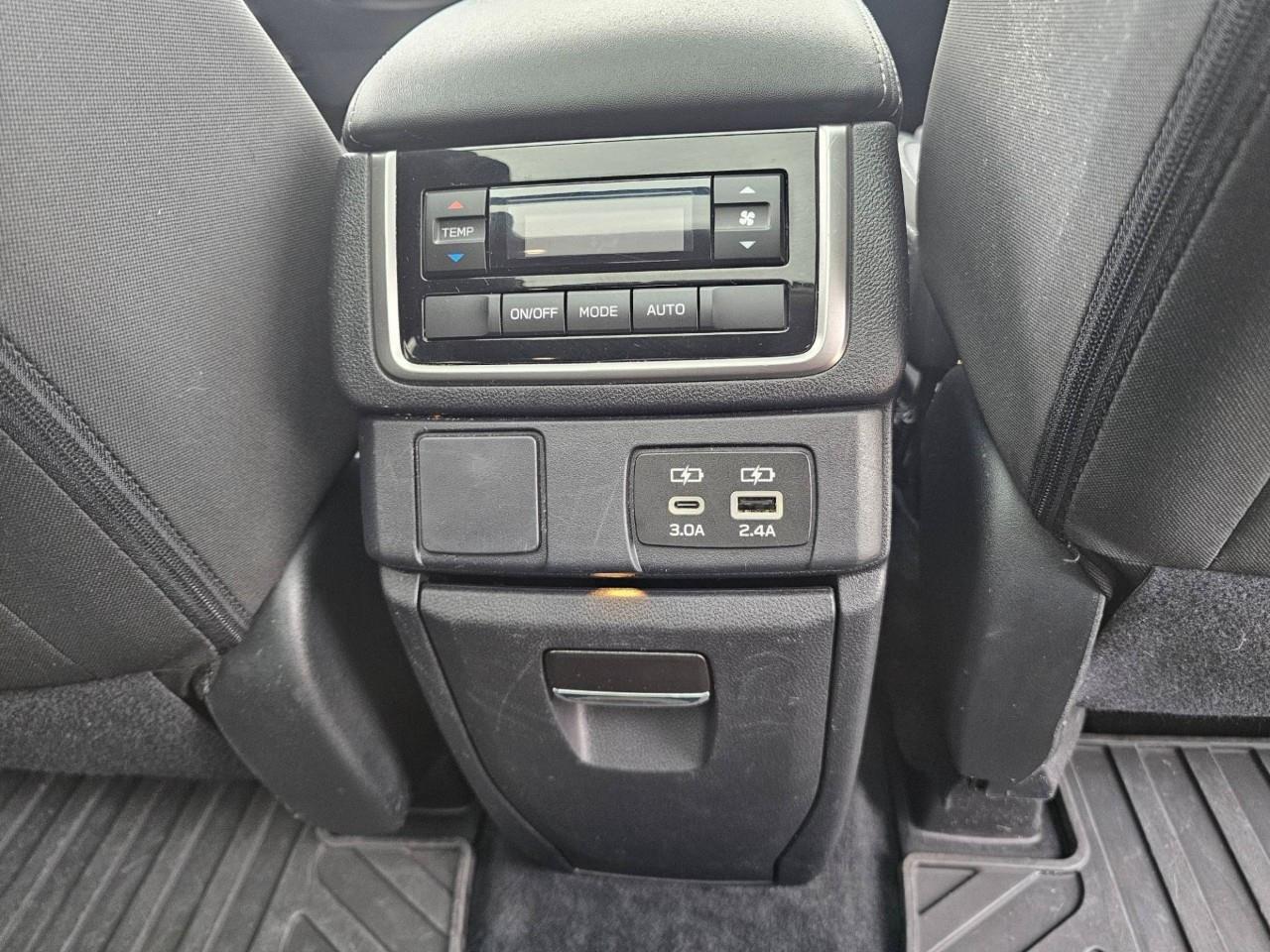 2025 Subaru ASCENT Touring 7-Passenger 4dr All-Wheel Drive Photo