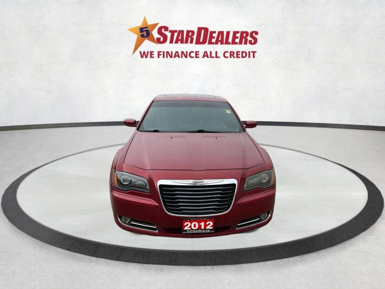 2012 Chrysler 300 300S V6 NAV LEATHER SUNROOF WE FINANCE ALL CREDIT! Photo5