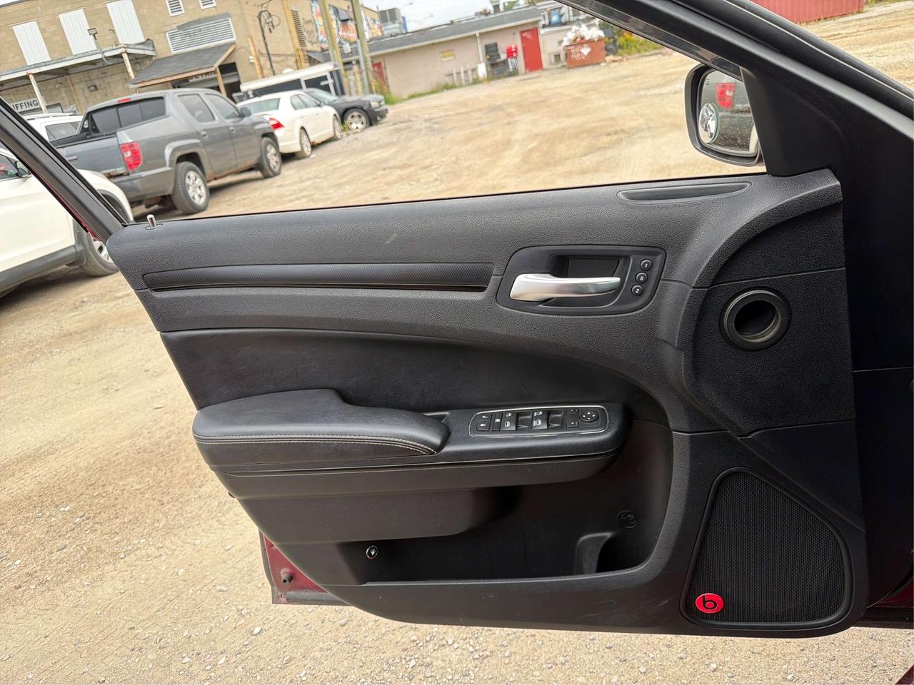 2012 Chrysler 300 300S V6 NAV LEATHER SUNROOF WE FINANCE ALL CREDIT! Photo