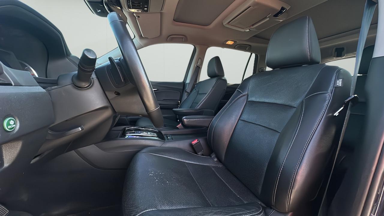 2019 Honda Pilot 7 PASSENGER Photo