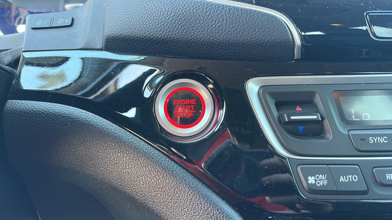 2019 Honda Pilot 7 PASSENGER Photo