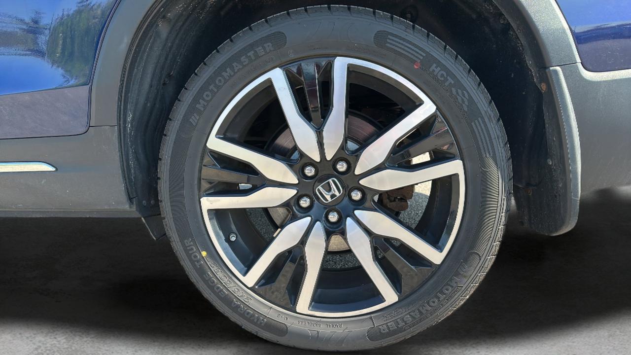 2019 Honda Pilot 7 PASSENGER Photo
