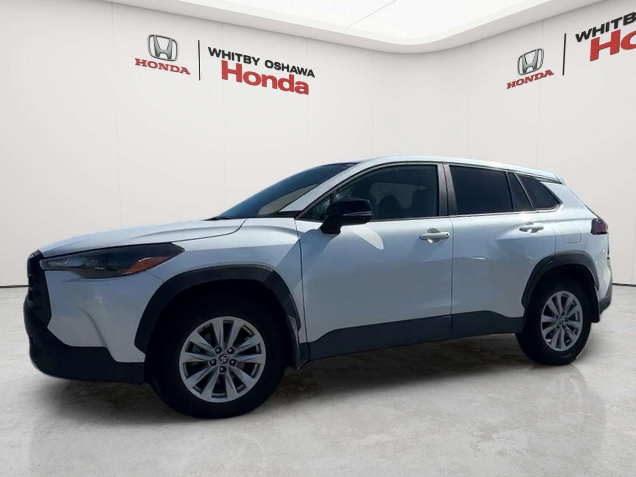 2026 Toyota Corolla Cross LE Photo1