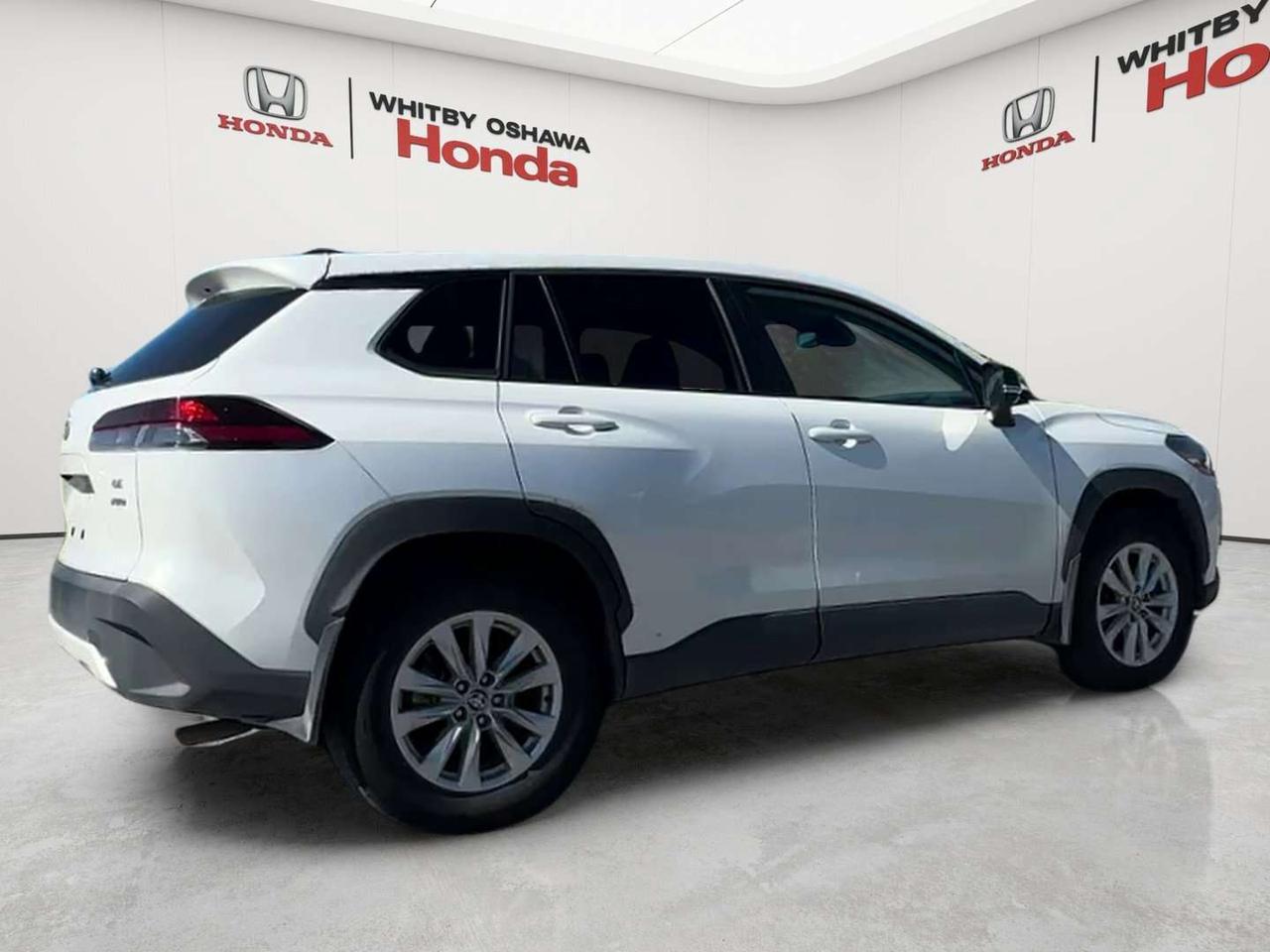 2026 Toyota Corolla Cross LE Photo