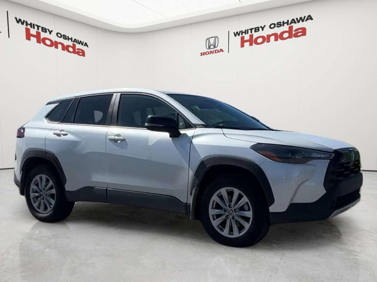 2026 Toyota Corolla Cross LE Photo