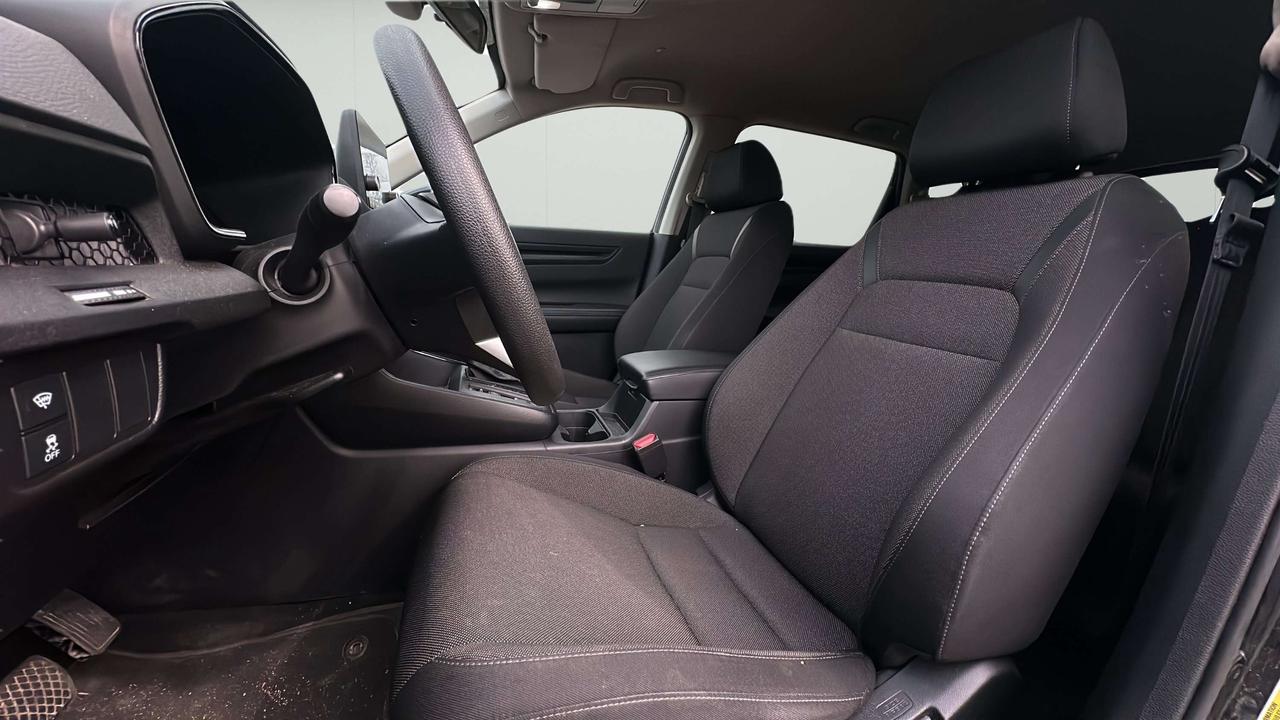 2025 Honda CR-V LX Photo