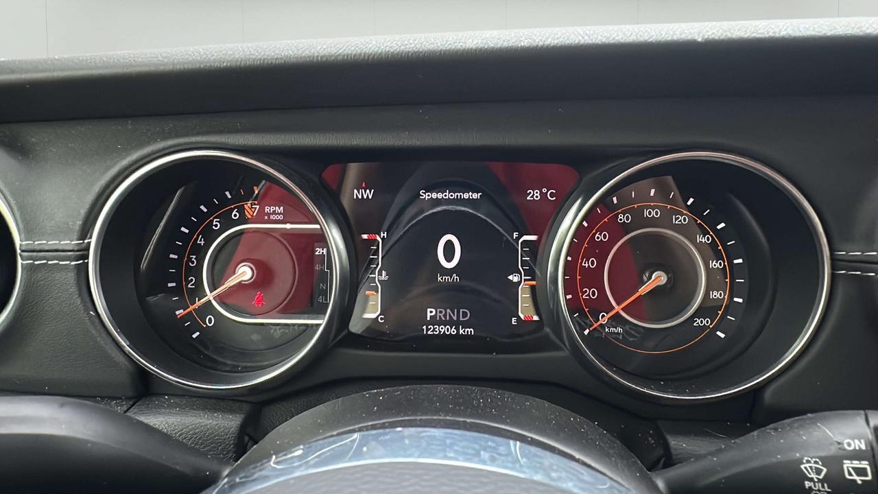 2021 Jeep Wrangler Unlimited Sahara Photo