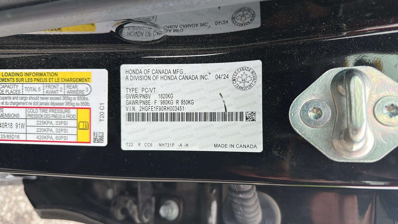 2024 Honda Civic Touring Photo