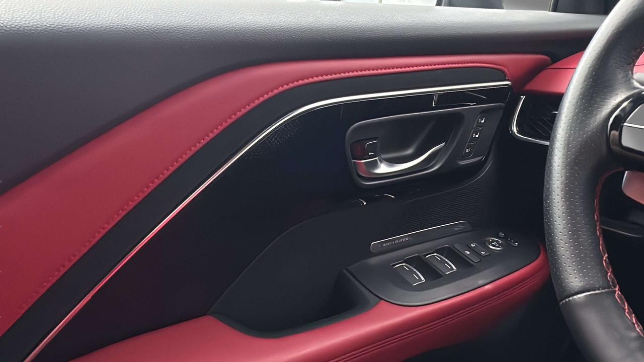 2025 Acura ADX Platinum Elite A-Spec Photo