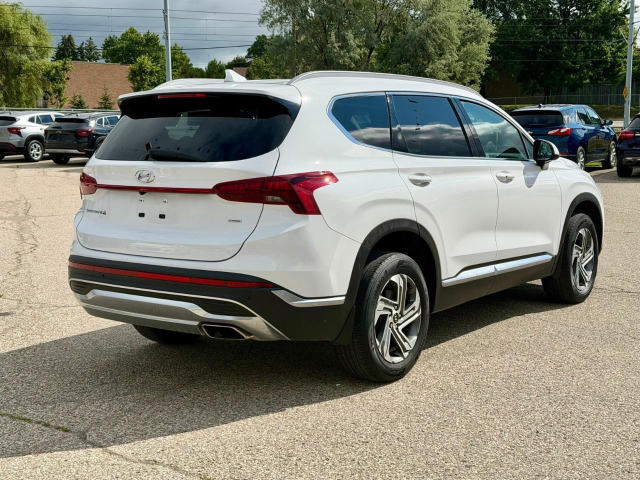 2023 Hyundai Santa Fe Preferred 4dr All-Wheel Drive Photo