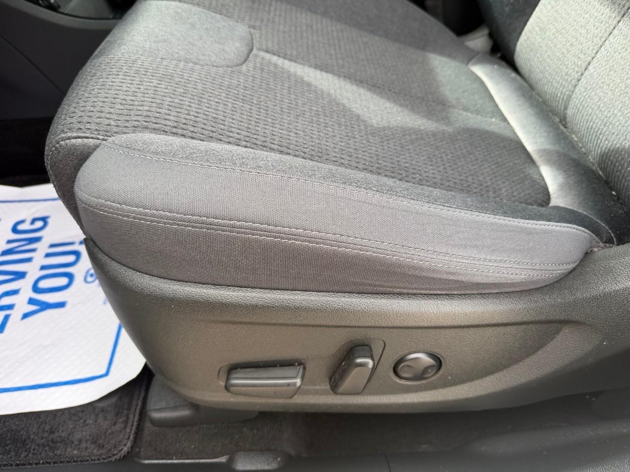 2023 Hyundai Santa Fe Preferred 4dr All-Wheel Drive Photo