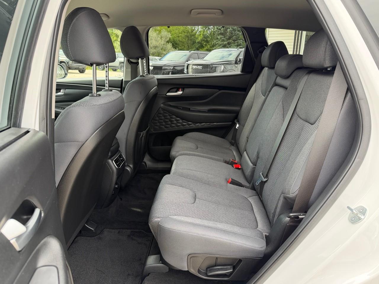 2023 Hyundai Santa Fe Preferred 4dr All-Wheel Drive Photo