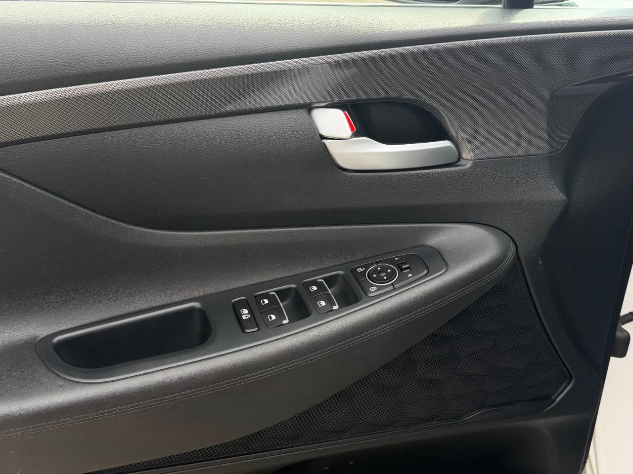 2023 Hyundai Santa Fe Preferred 4dr All-Wheel Drive Photo