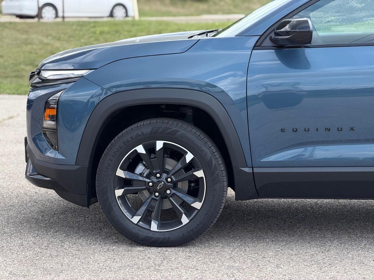 2027 Chevrolet Equinox RS 4dr All-Wheel Drive Photo