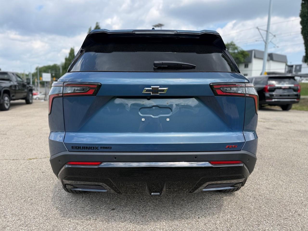 2027 Chevrolet Equinox RS 4dr All-Wheel Drive Photo
