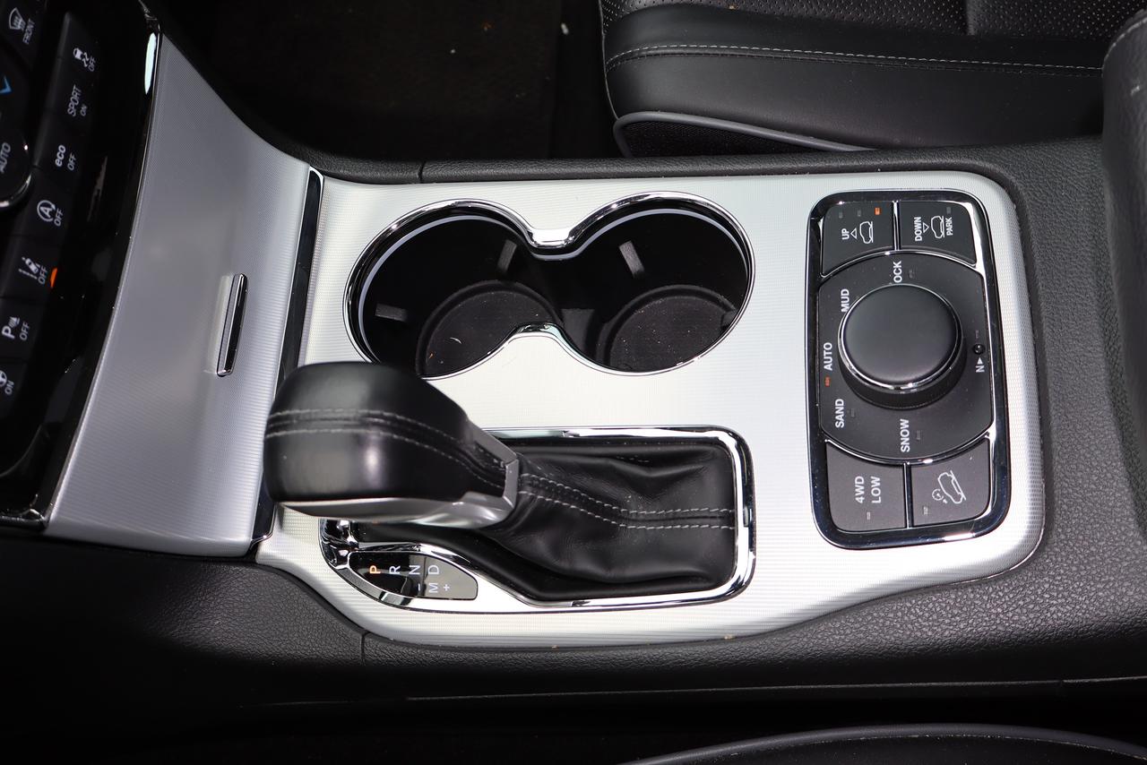 2021 Jeep Grand Cherokee Summit 4x4 Photo