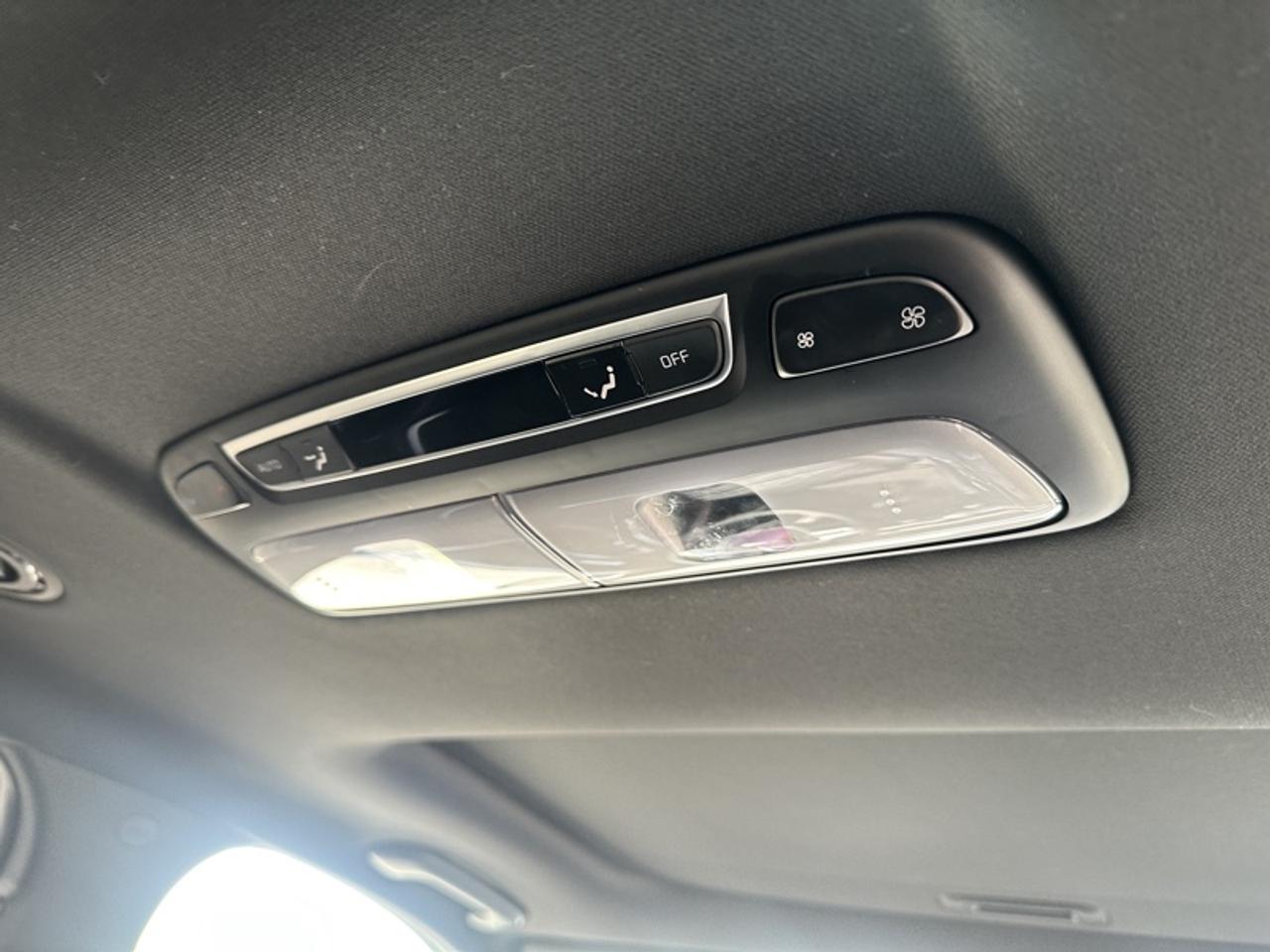 2023 Kia Telluride X-LINE Photo