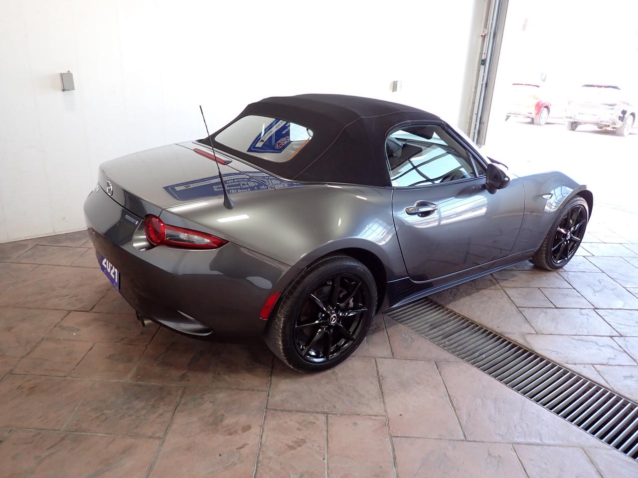 2021 Mazda MX-5 GS NAVI CONVERTIBLE Photo