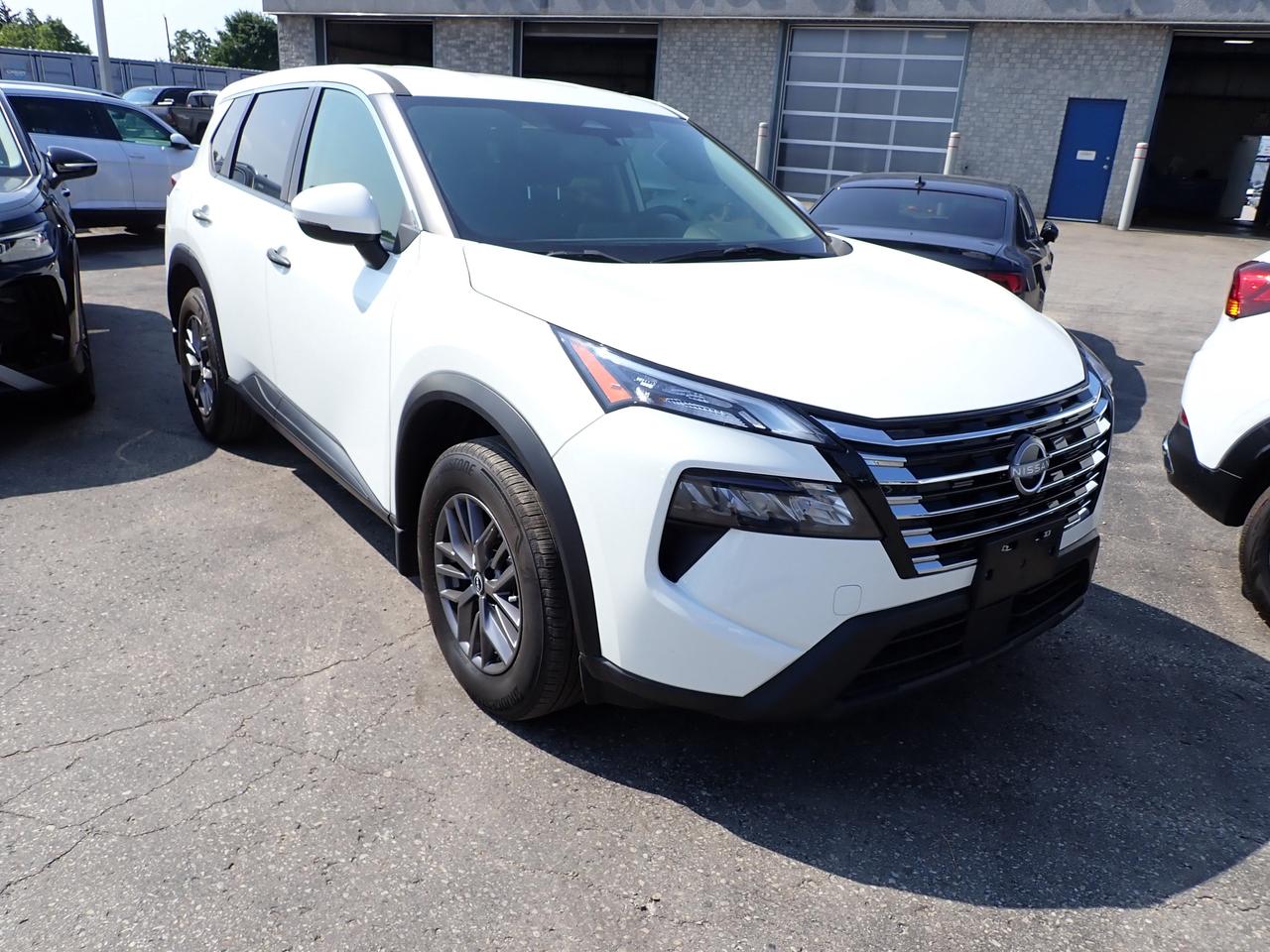 2024 Nissan Rogue S AWD 4 DR Photo