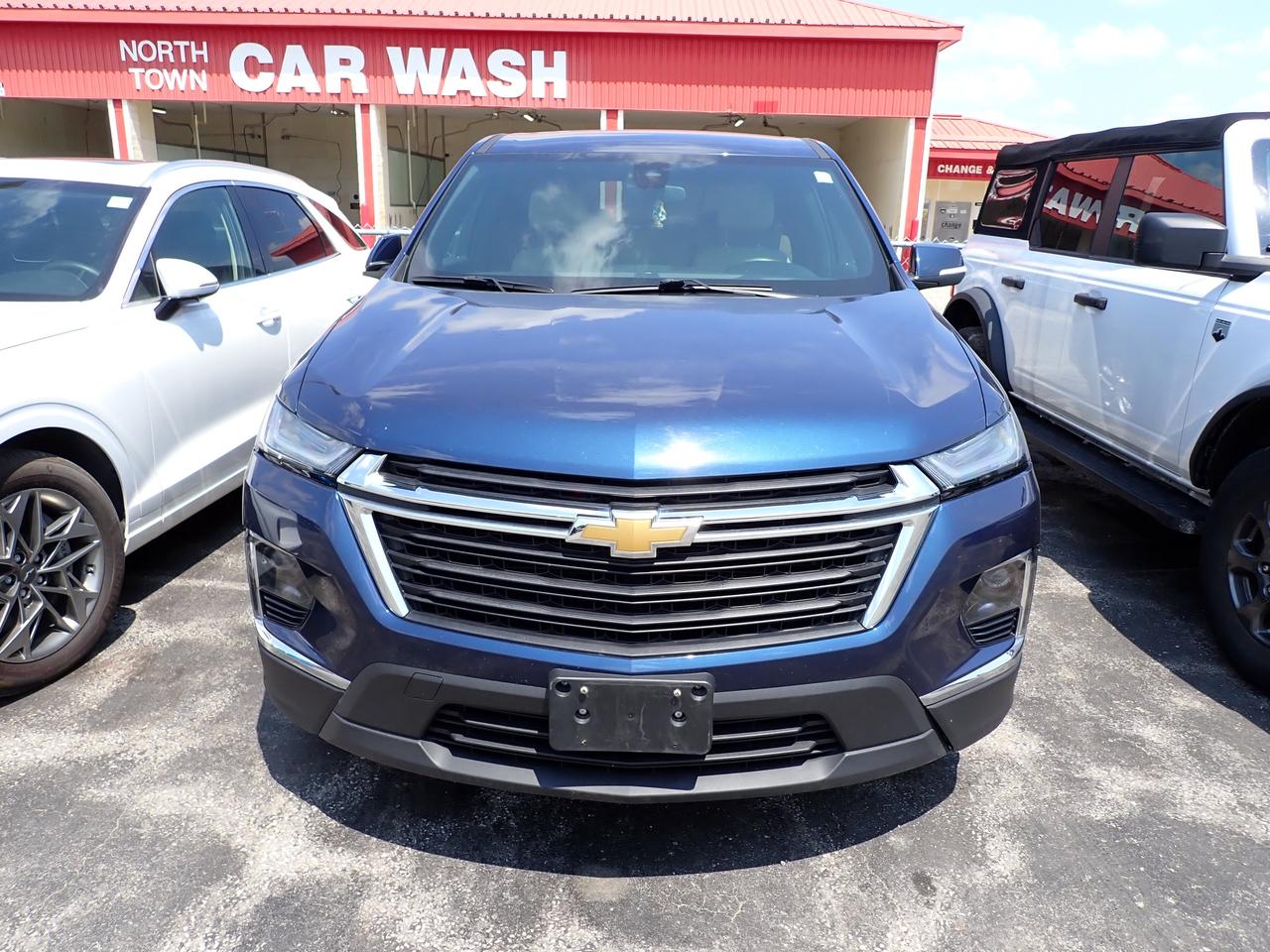 2023 Chevrolet Traverse LS AWD 4dr Photo