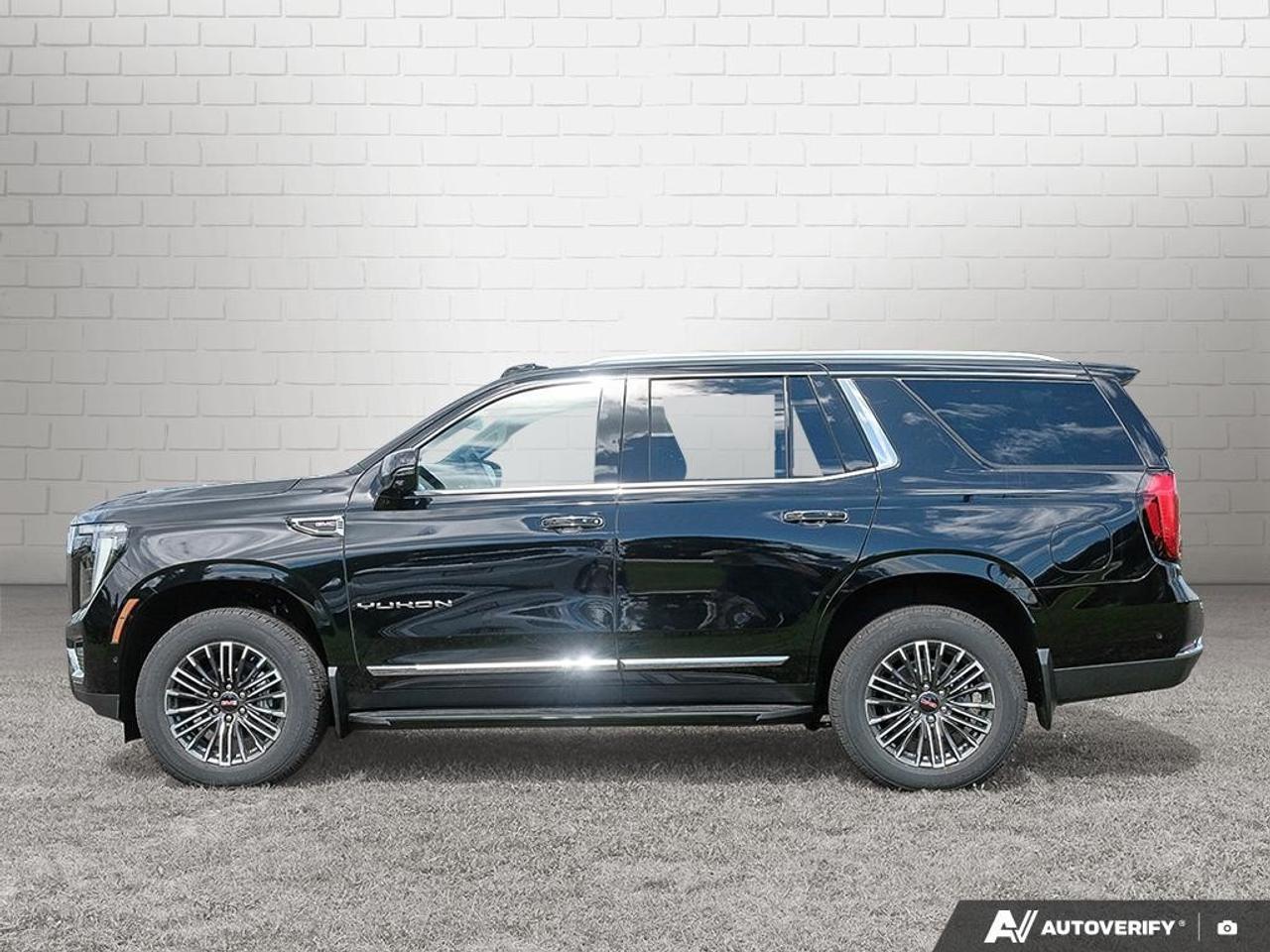 2026 GMC Yukon 4WD 4dr Elevation Photo5