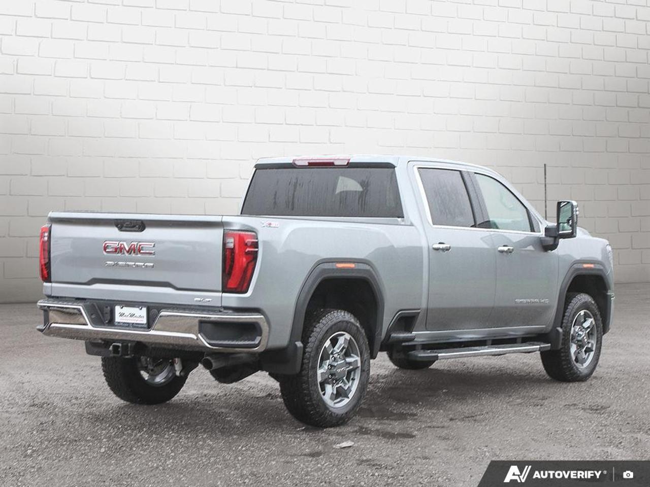2026 GMC Sierra 3500HD 4WD Crew Cab Standard Box SLT Photo