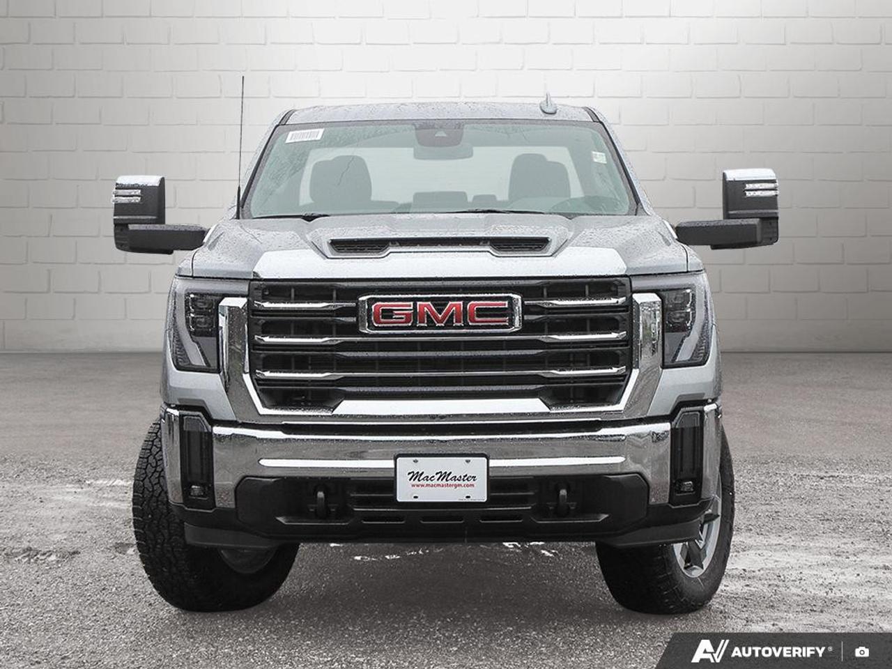 2026 GMC Sierra 3500HD 4WD Crew Cab Standard Box SLT Photo