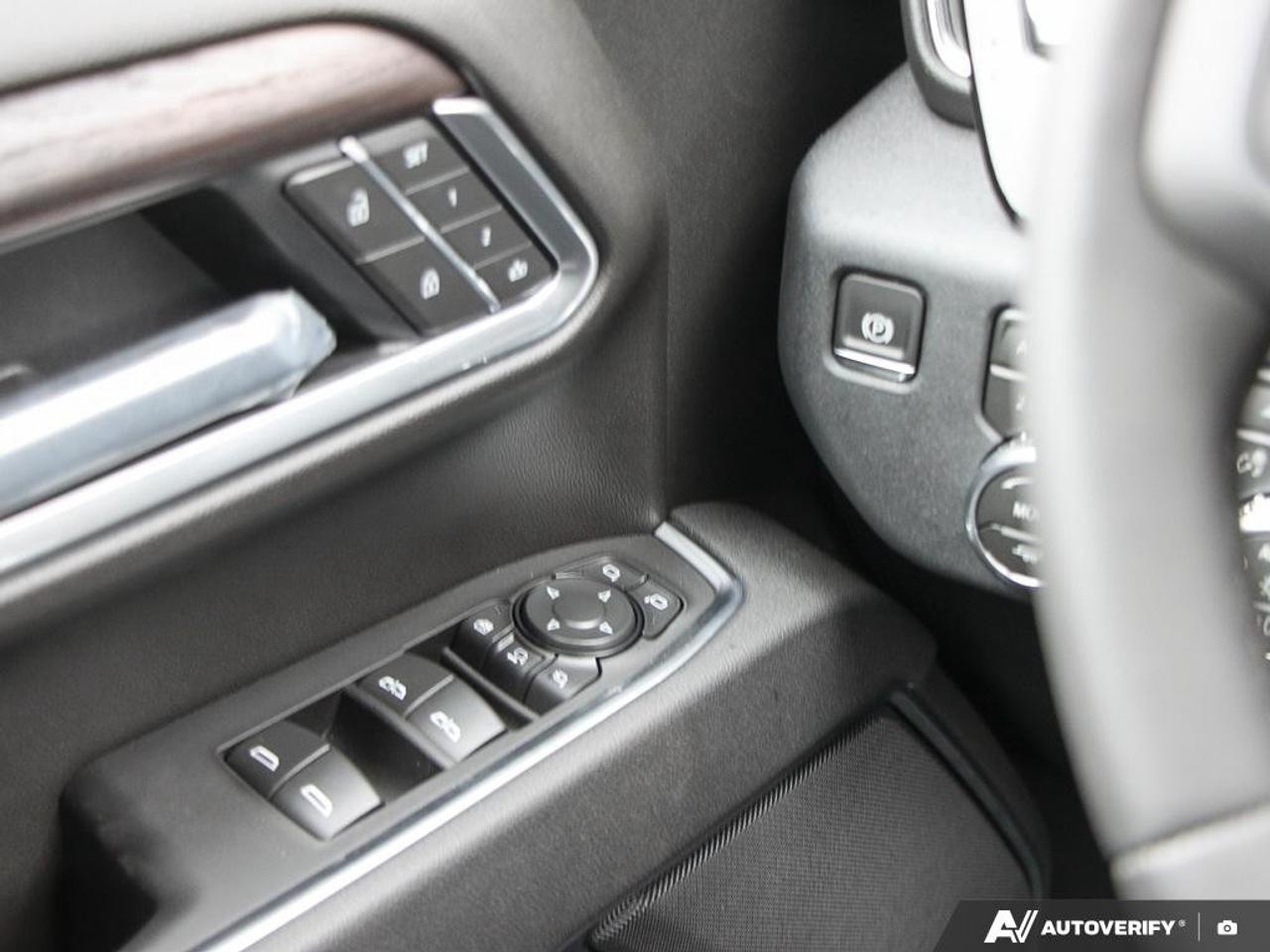 2026 GMC Sierra 3500HD 4WD Crew Cab Standard Box SLT Photo