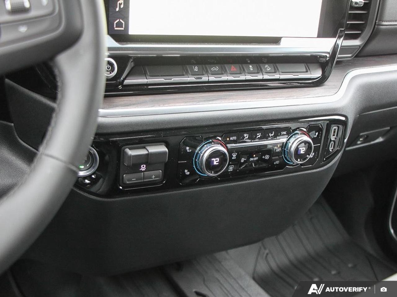 2026 GMC Sierra 3500HD 4WD Crew Cab Standard Box SLT Photo