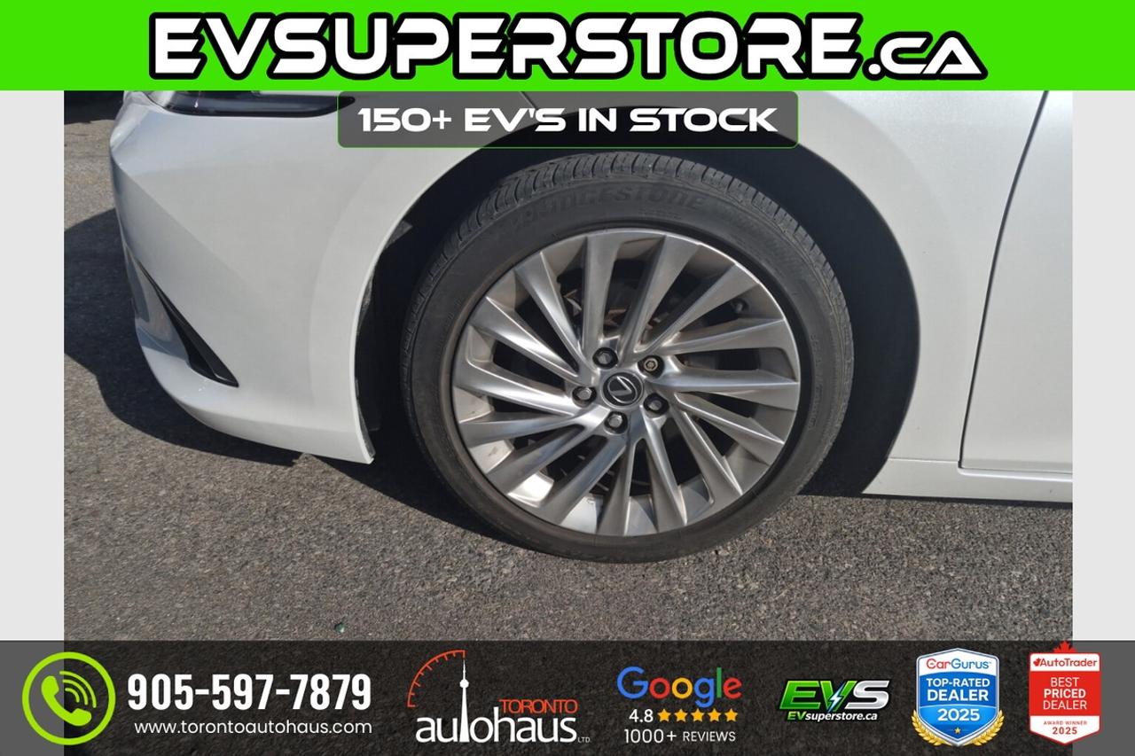 2019 Lexus ES 300h Luxury Package Photo