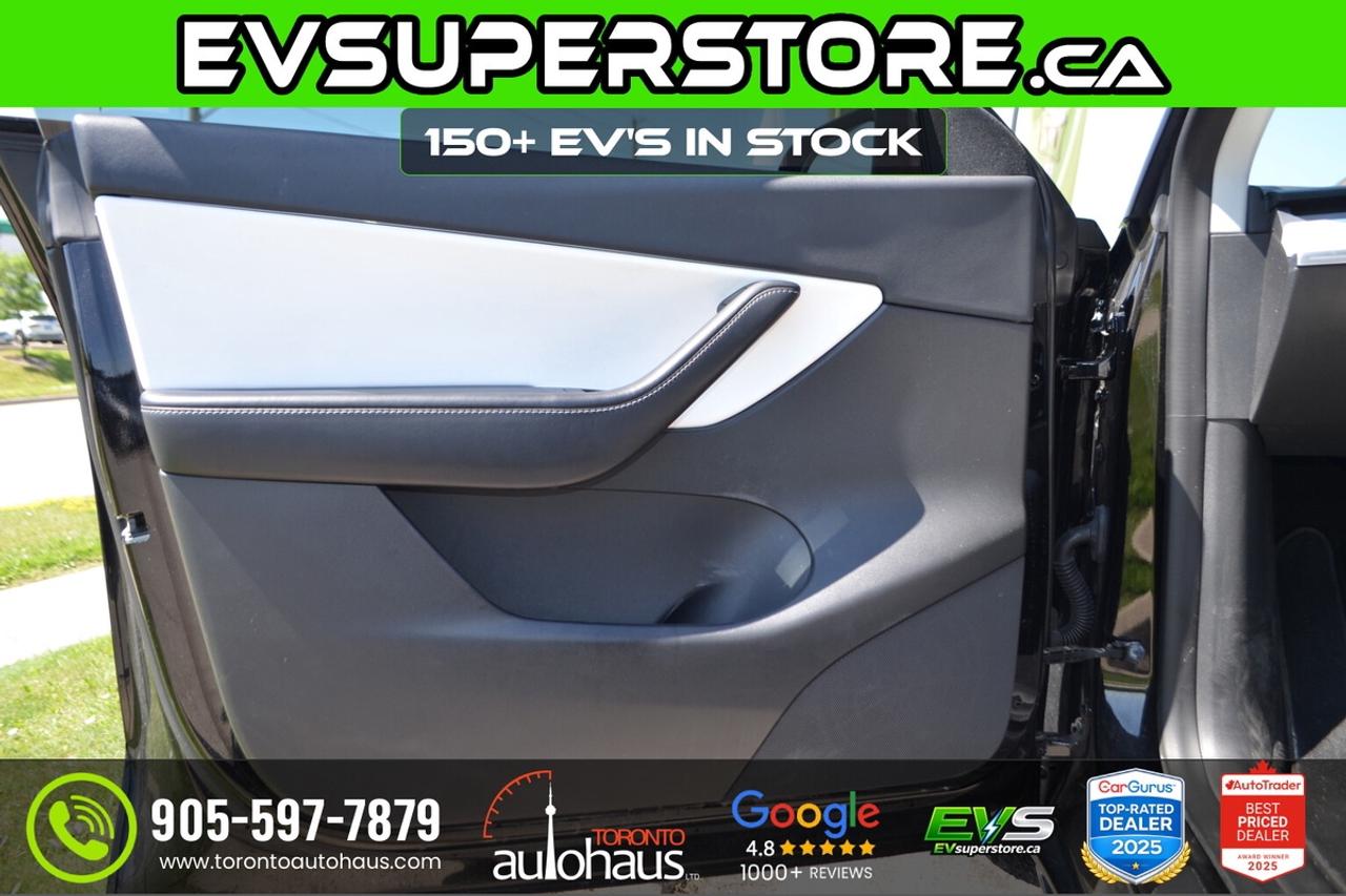 2022 Tesla Model Y Performance I WHITE INT. I EVSUPERSTORE.CA Photo