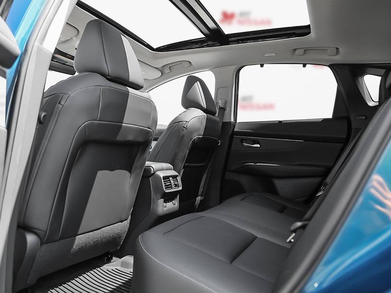 2026 Nissan Murano Platinum Photo