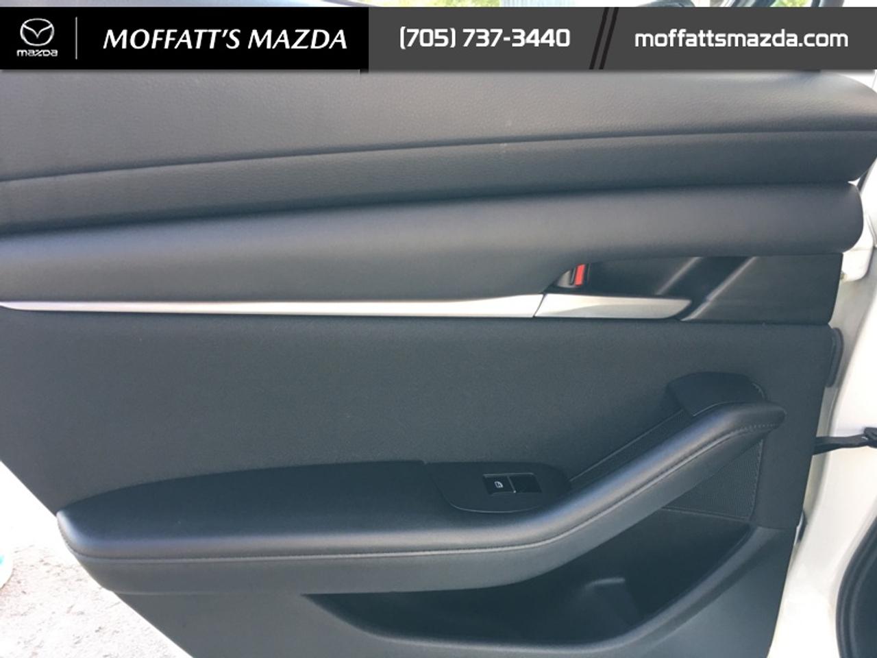 2020 Mazda Mazda3 Sport GX Photo