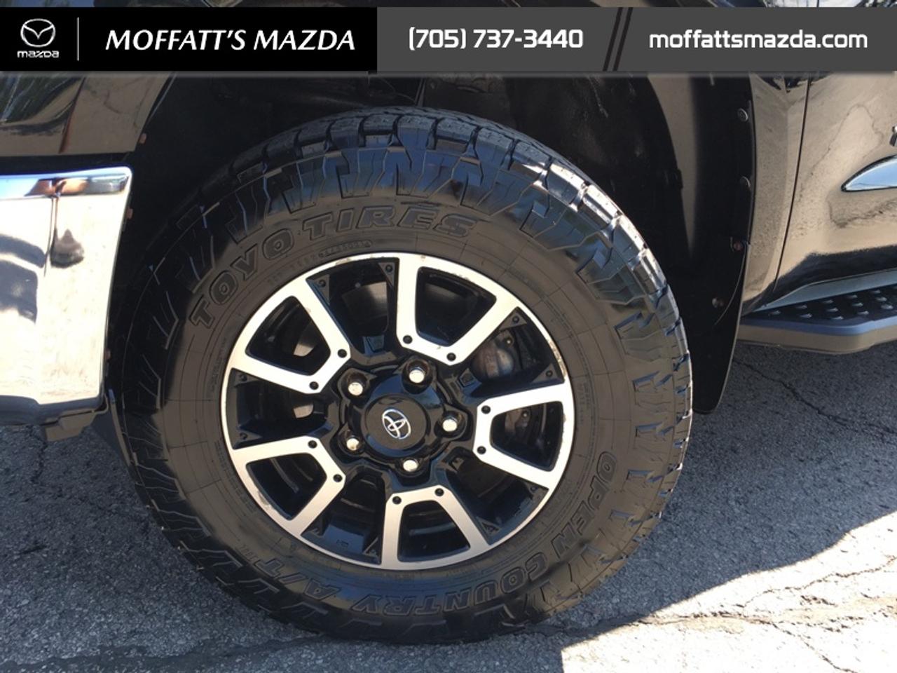 2016 Toyota Tundra SR5 Photo