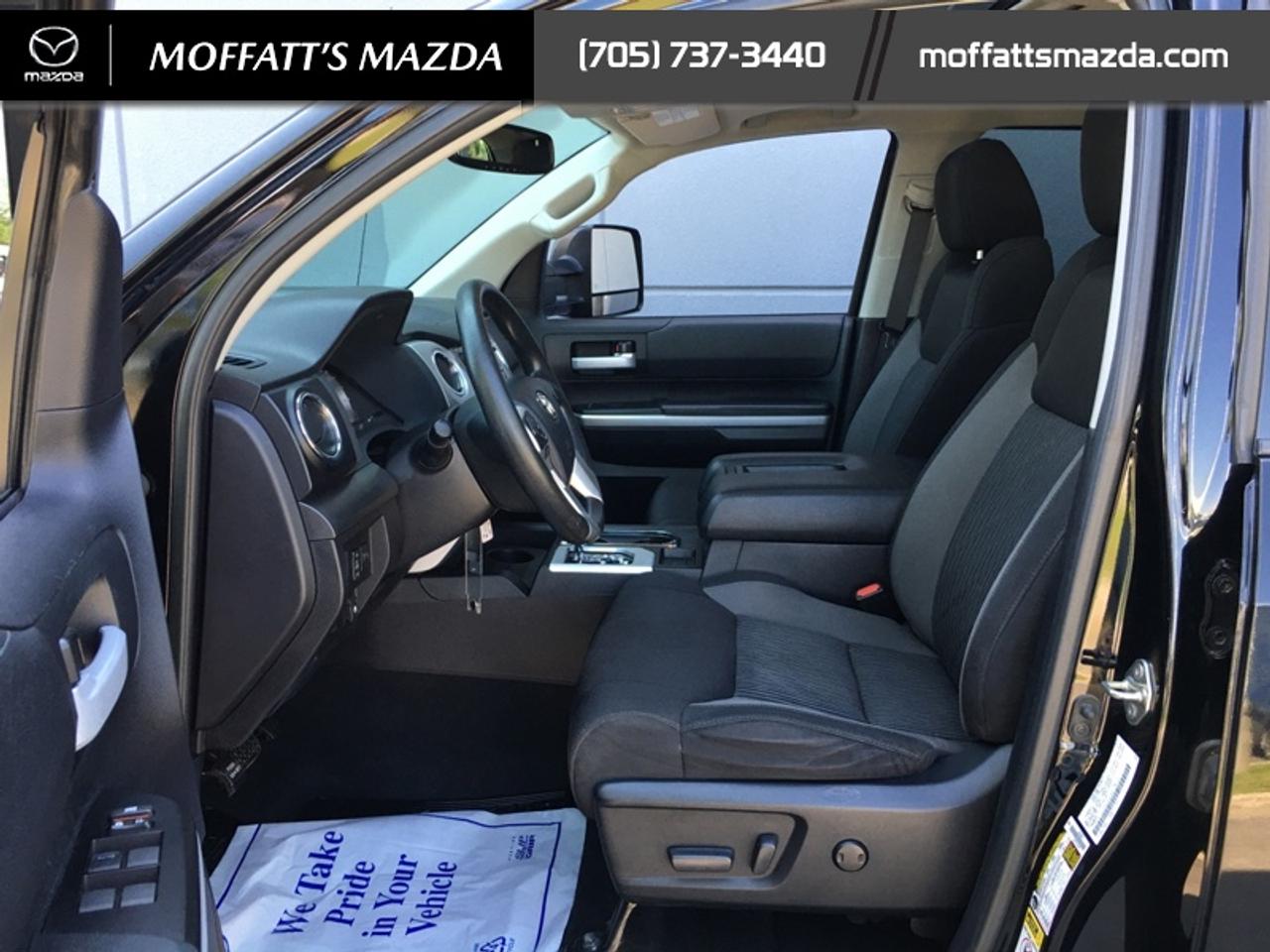 2016 Toyota Tundra SR5 Photo