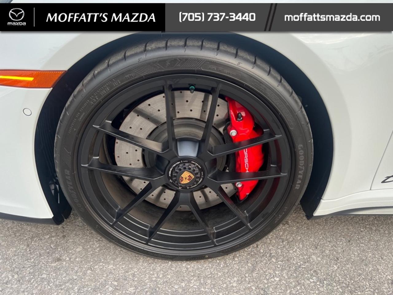 2026 Porsche 911 Carrera GTS Photo