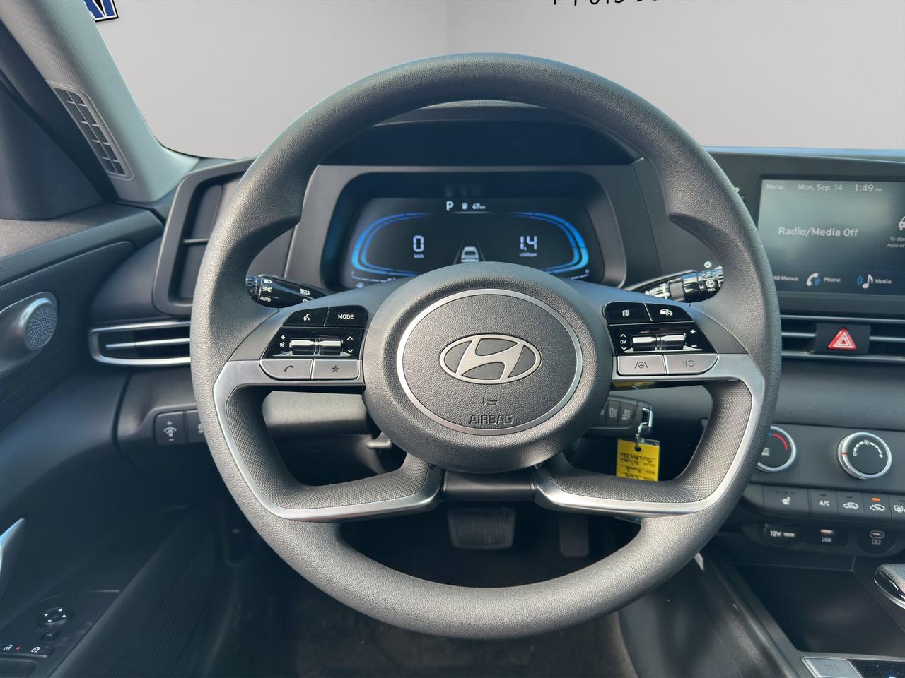 2026 Hyundai Elantra Essential Photo