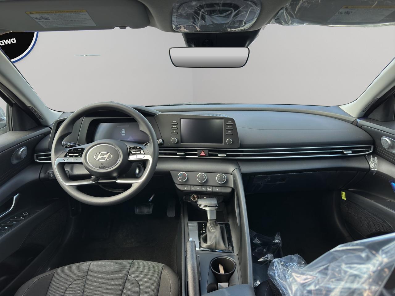 2026 Hyundai Elantra Essential Photo