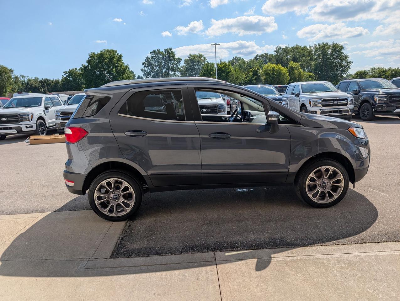 2022 Ford EcoSport Titanium 4WD Photo4