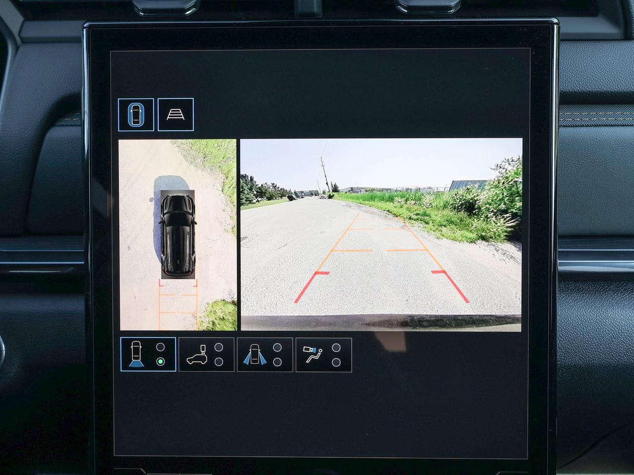 2027 GMC Terrain AWD AT4 Photo