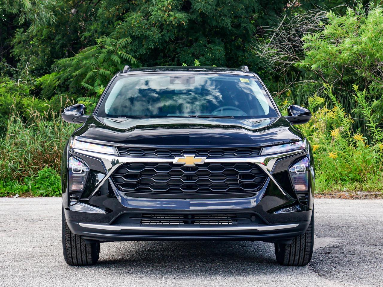 2026 Chevrolet Trax LT Photo4