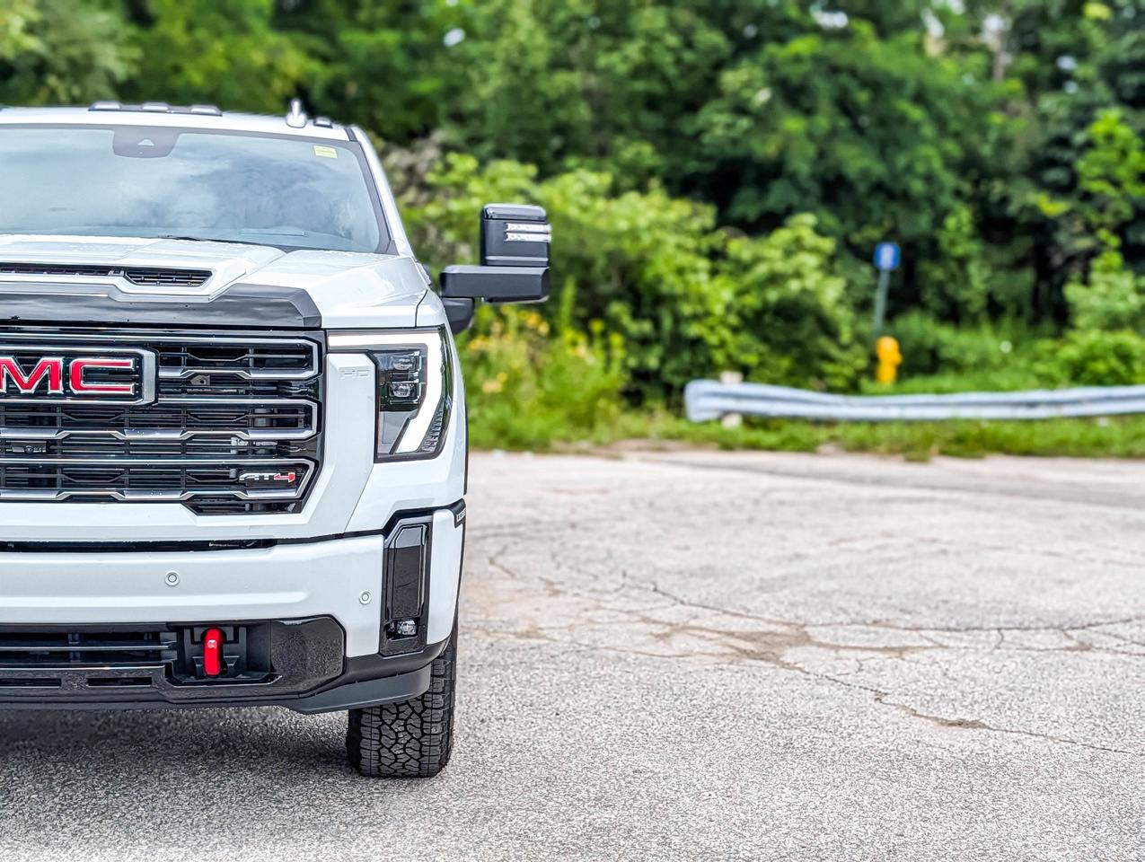2026 GMC SIERRA 2500HD AT4 Photo
