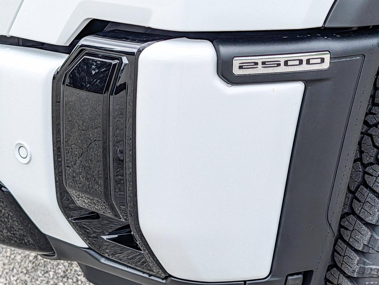 2026 GMC SIERRA 2500HD AT4 Photo