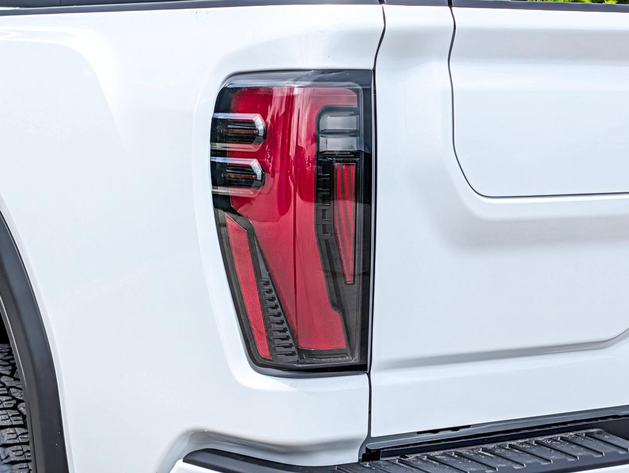 2026 GMC SIERRA 2500HD AT4 Photo