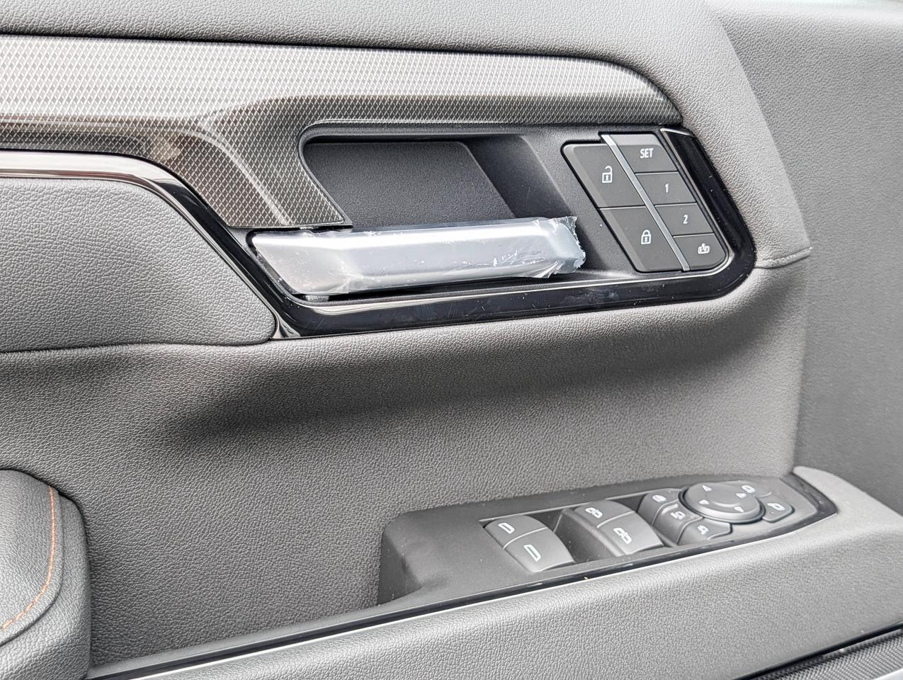 2026 GMC SIERRA 2500HD AT4 Photo