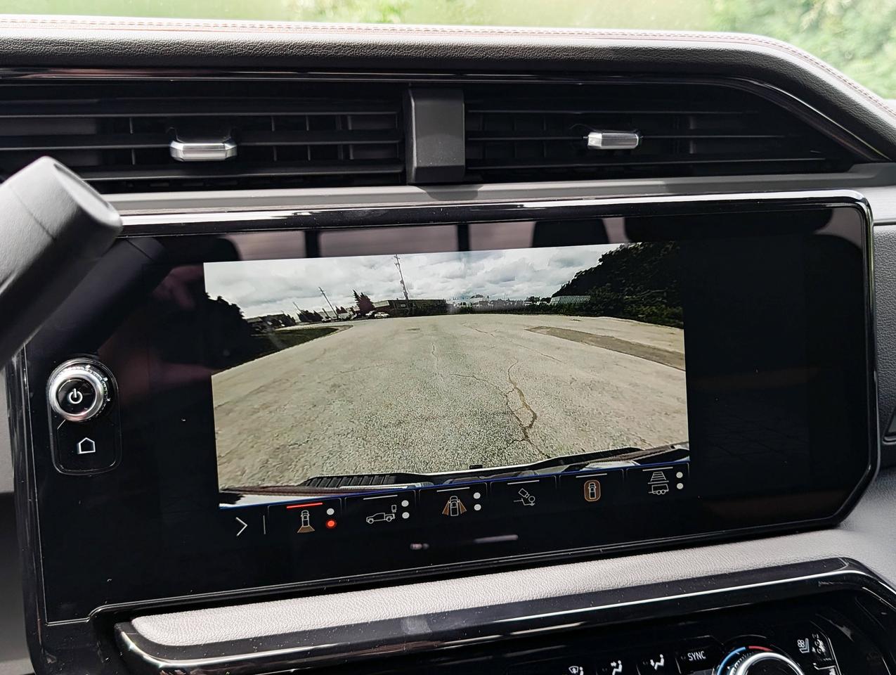 2026 GMC SIERRA 2500HD AT4 Photo