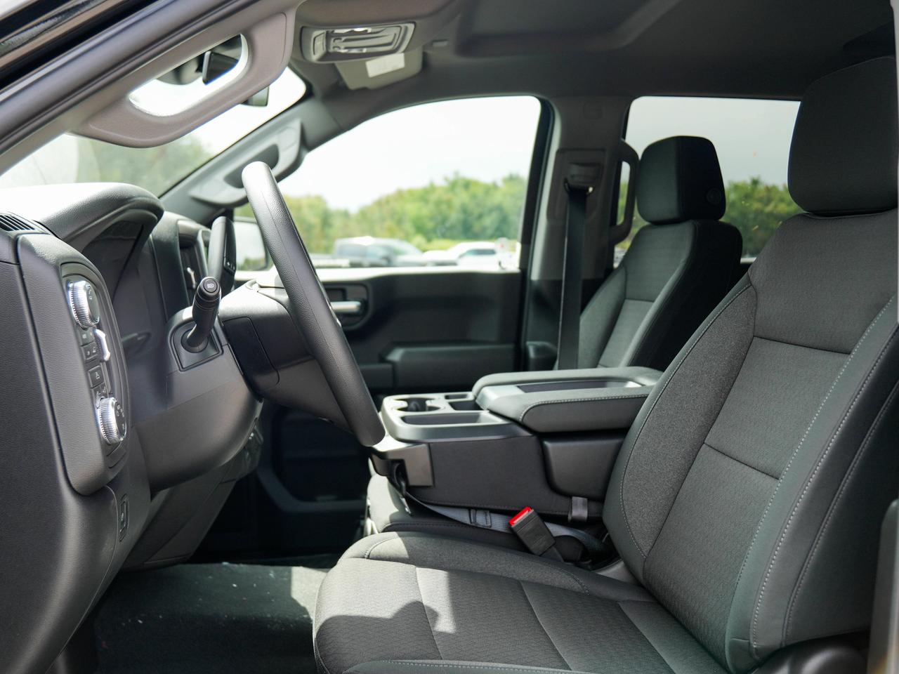 2026 GMC Sierra 1500 PRO Photo